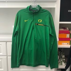 Nike dri-fit zip up University of Oregon jacket. Excellent condition.